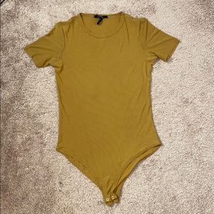 T-shirt body suit